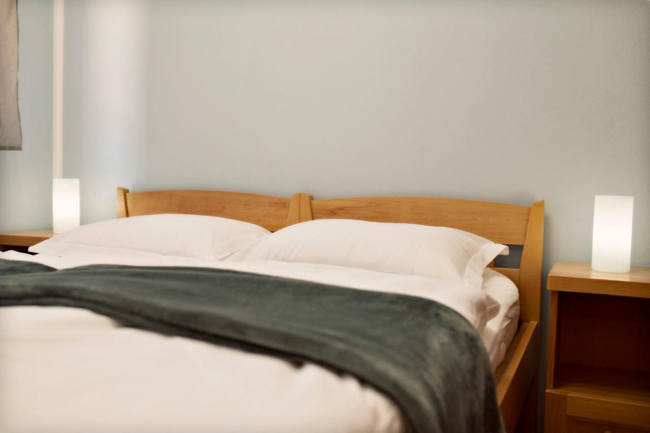 Apartmani Fortuna Zlarin Eksteriør bilde